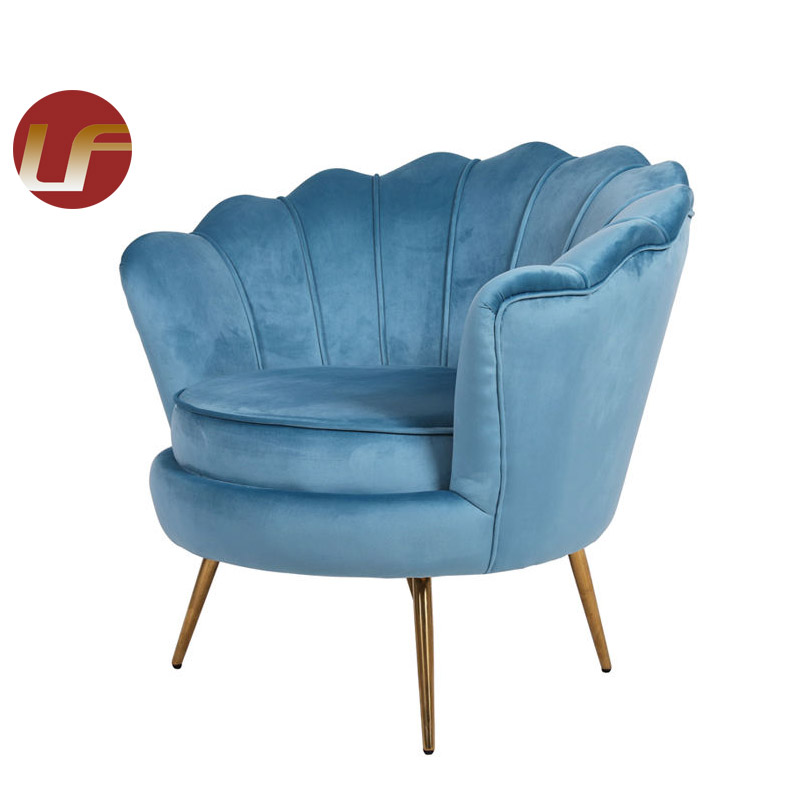 Chaises de salle à manger de meubles de conception de luxe moderne de velours nordique chaises de salle à manger avec des jambes en métal or